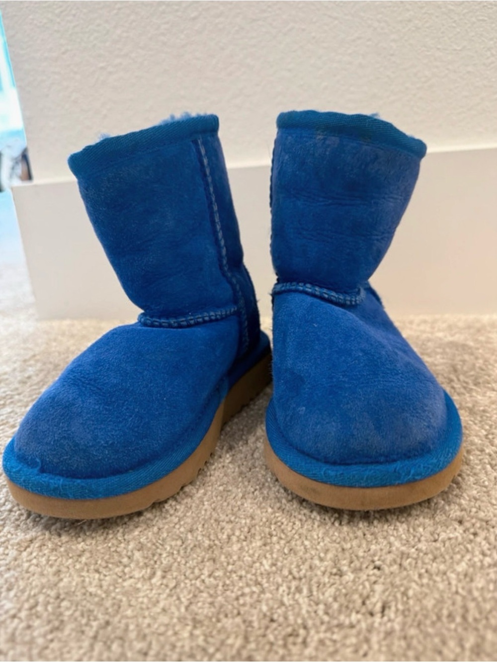 UGG Classic Toddler Boots Size 7 Blue Suede Shearling 5251T